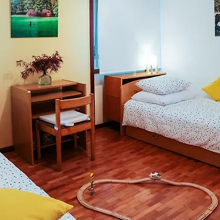 Lägenhet Sunny Garden *