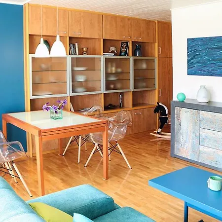 Sunny Garden Apartment